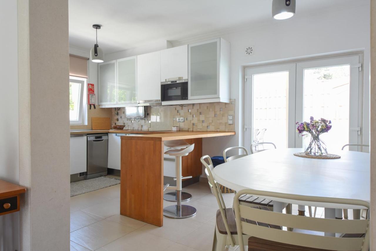 Aroeira Villa With Heated Pool By Golf Course, Beach And Lisbon Extérieur photo